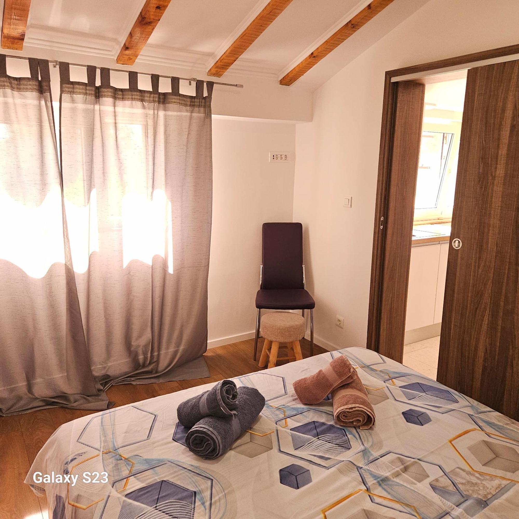 By Osibov, Diamondfish Apartment Kastela Room photo